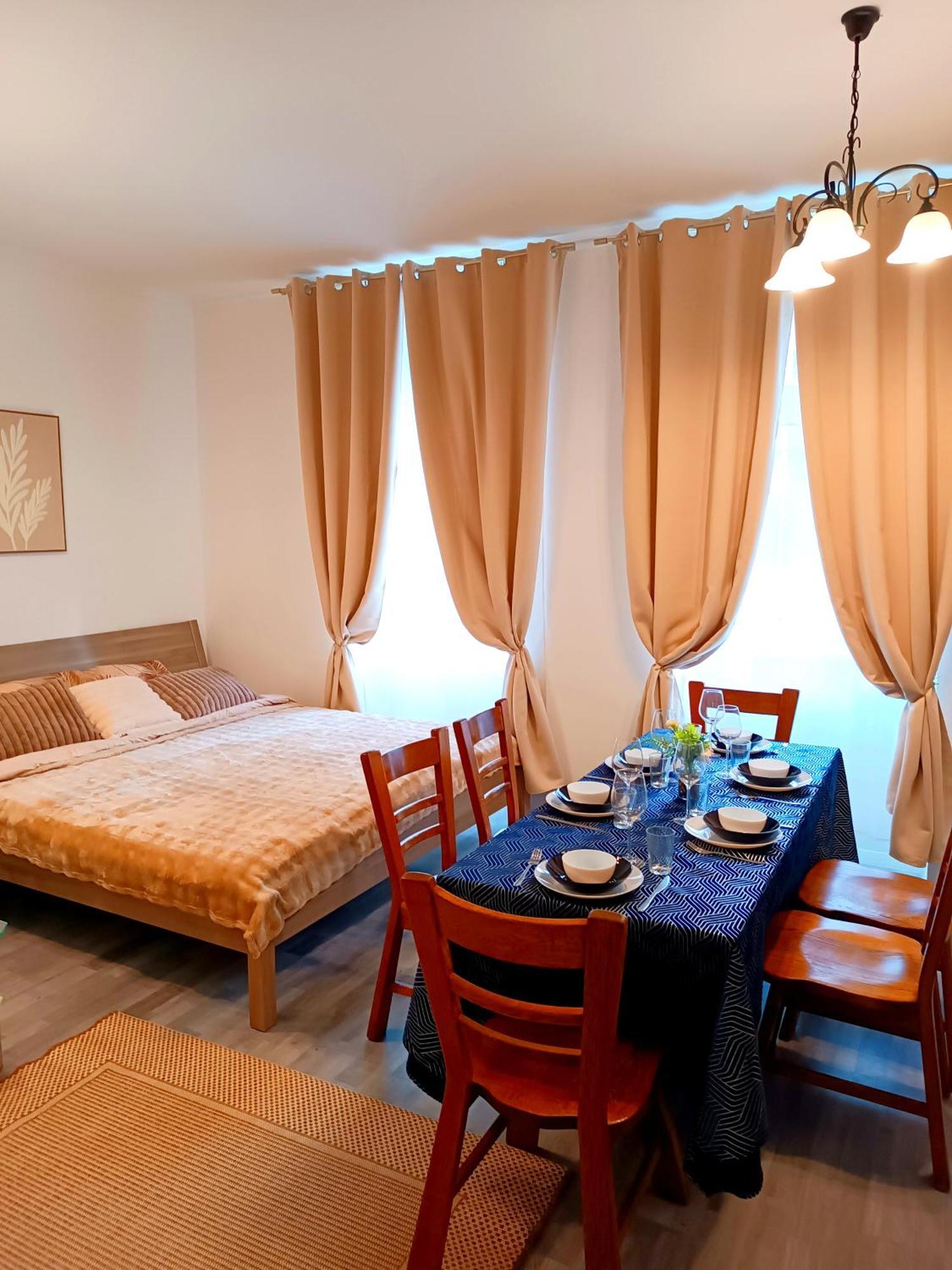 Family Apartments 2 Room'S Muerzzuschlag Ngoại thất bức ảnh