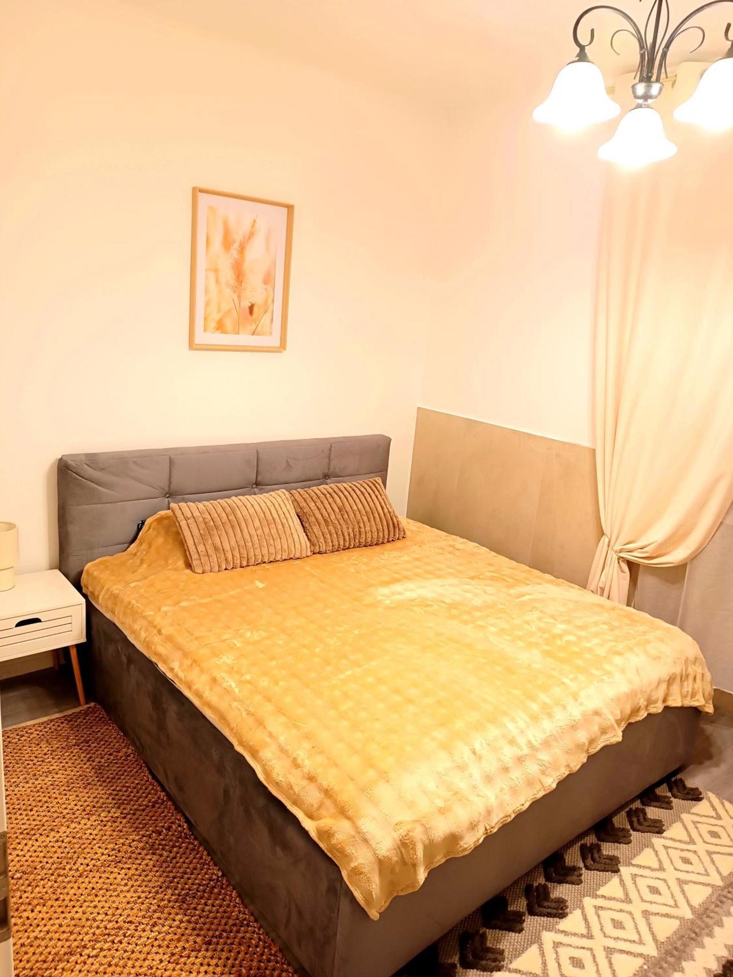 Family Apartments 2 Room'S Muerzzuschlag Ngoại thất bức ảnh